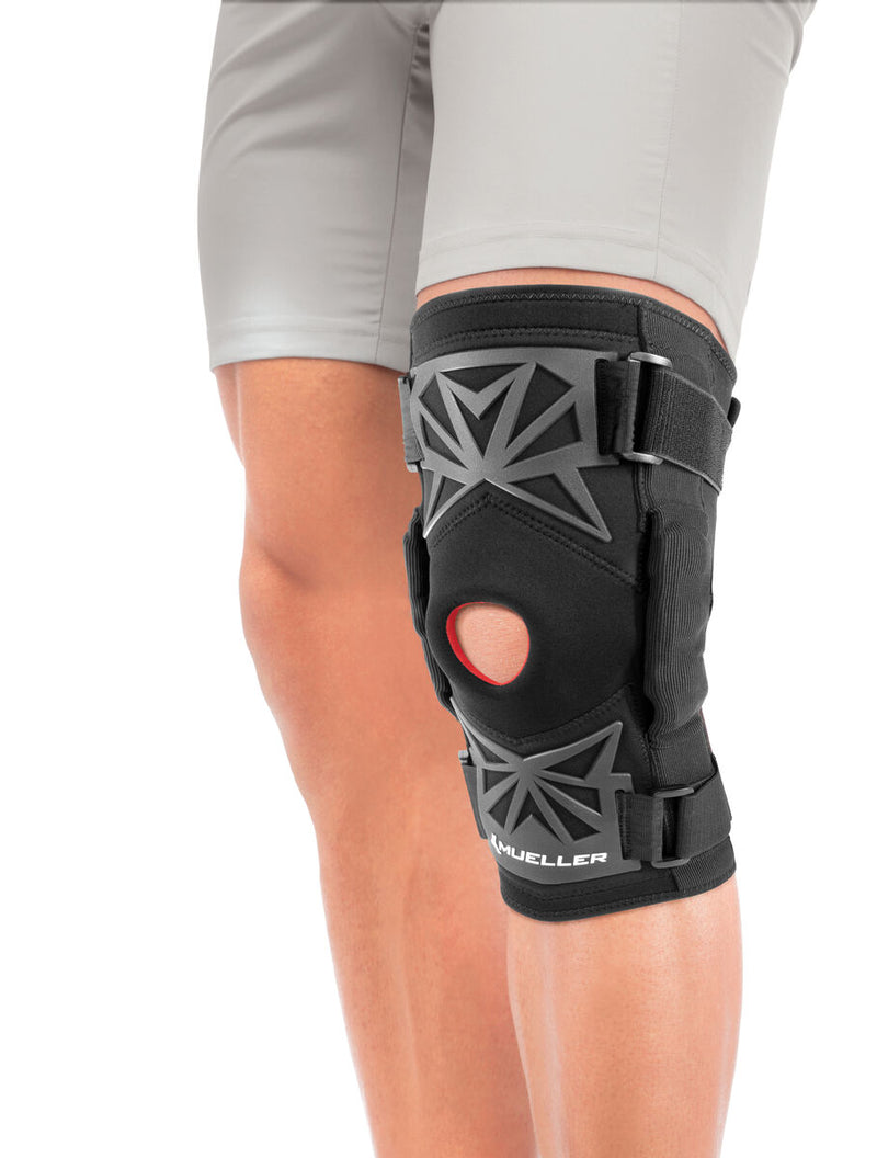 Mueller Pro Level Hinged Knee Brace Deluxe