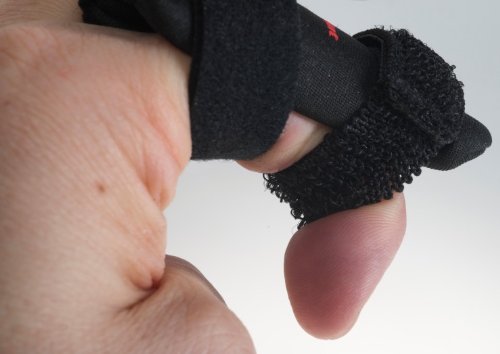 PowerSplint PRO - Sports Finger Splint Guard Protector