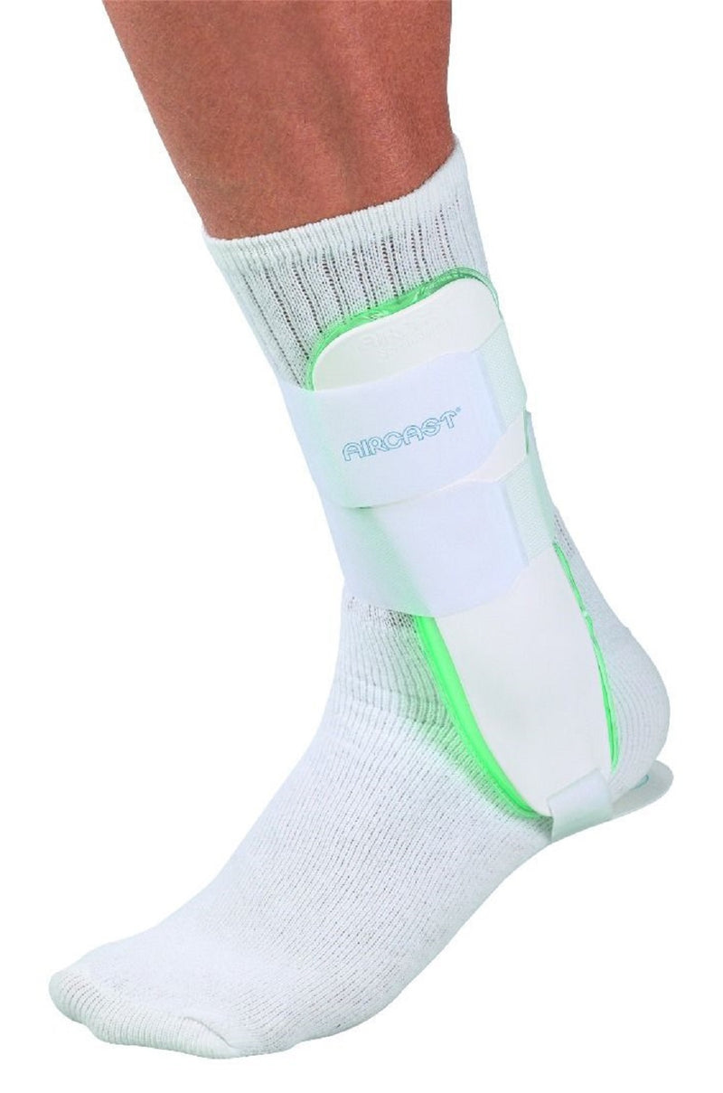 Mueller Aircast Sport Ankle Brace